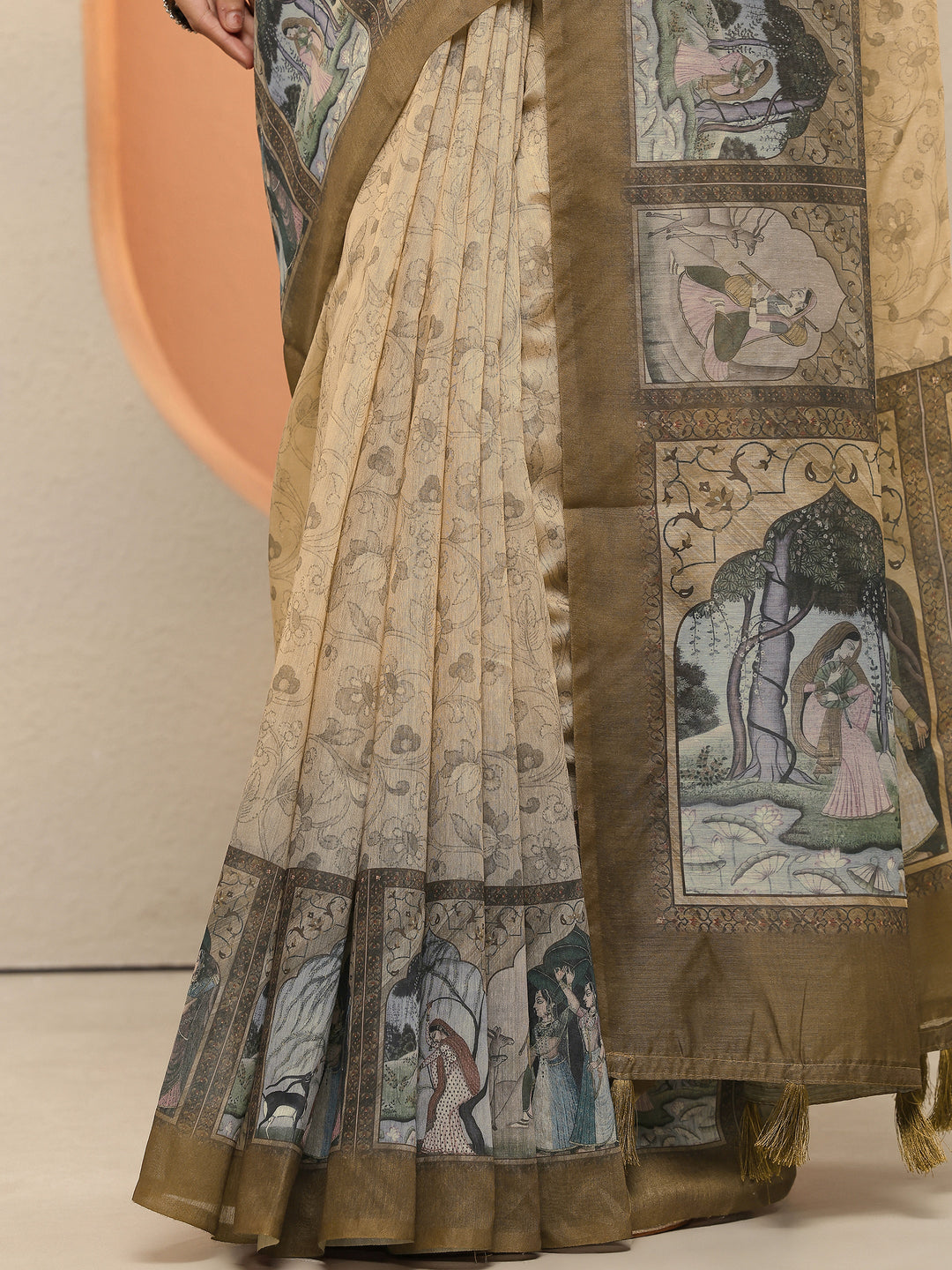 Brown Printed Silk Blend Sarees With Unstitched Blouse Piece