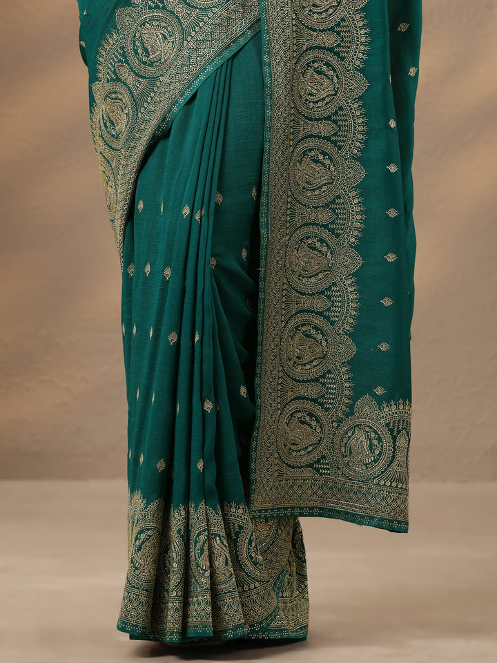 Green Embroidered Georgette Saree With Unstitched Blouse Piece