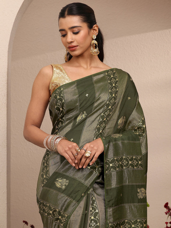 Green Woven Design Banarsi Silk Blend Saree With Unstitched Blouse Piece