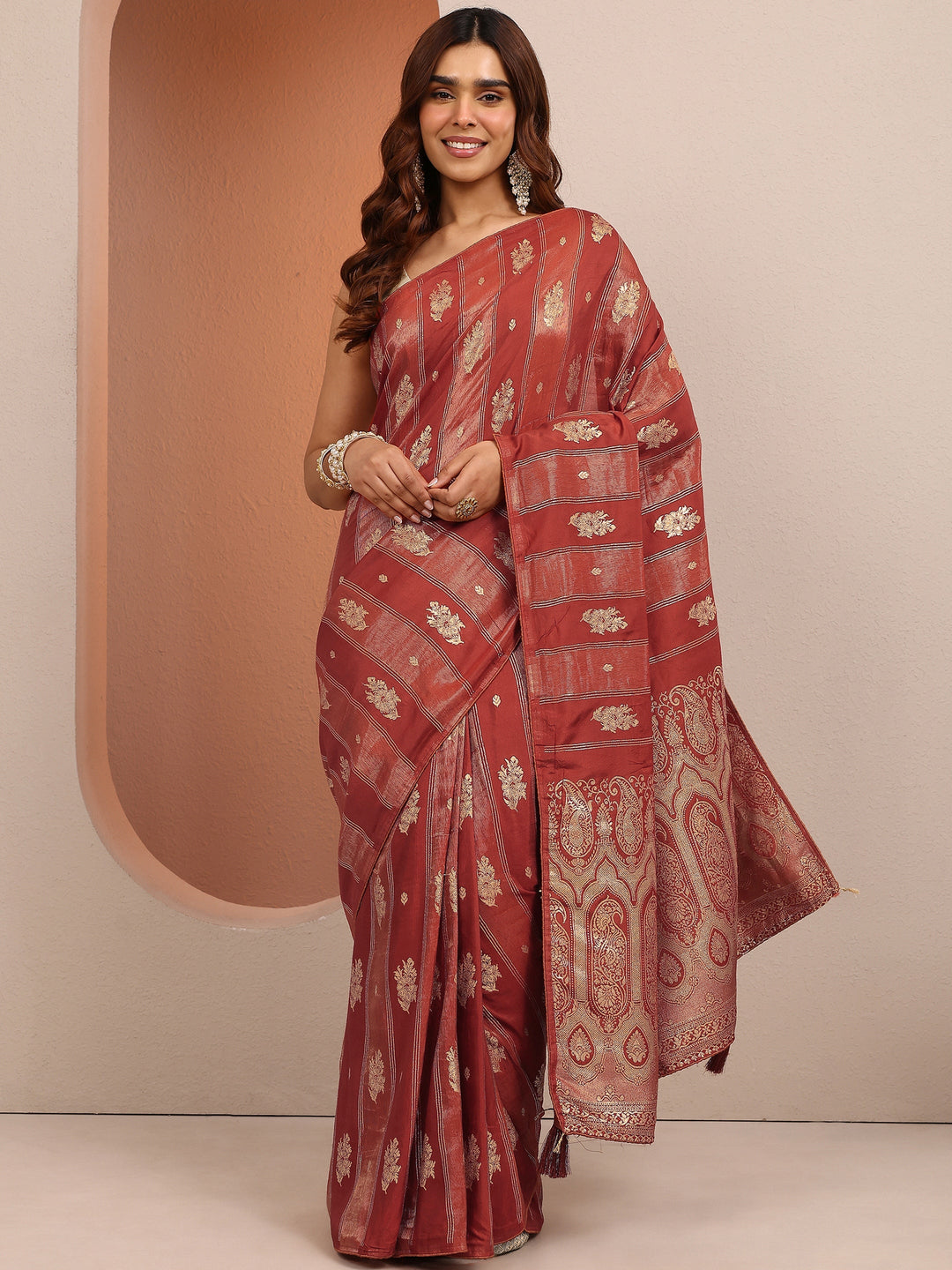 Orange Woven Design Banarsi Silk Blend Saree With Unstitched Blouse Piece