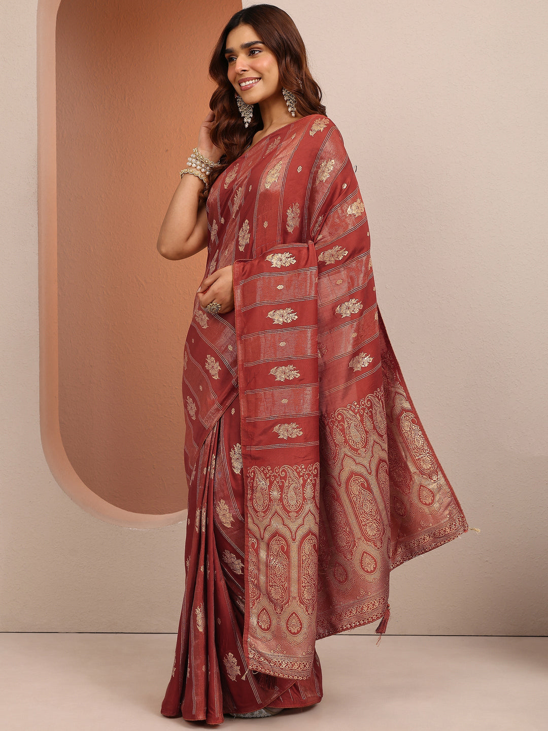 Orange Woven Design Banarsi Silk Blend Saree With Unstitched Blouse Piece