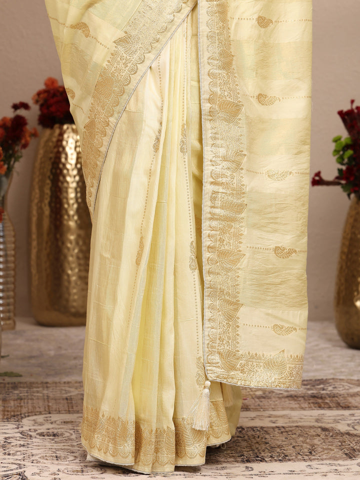 Cream Woven Design Banarsi Silk Blend Saree With Unstitched Blouse Piece
