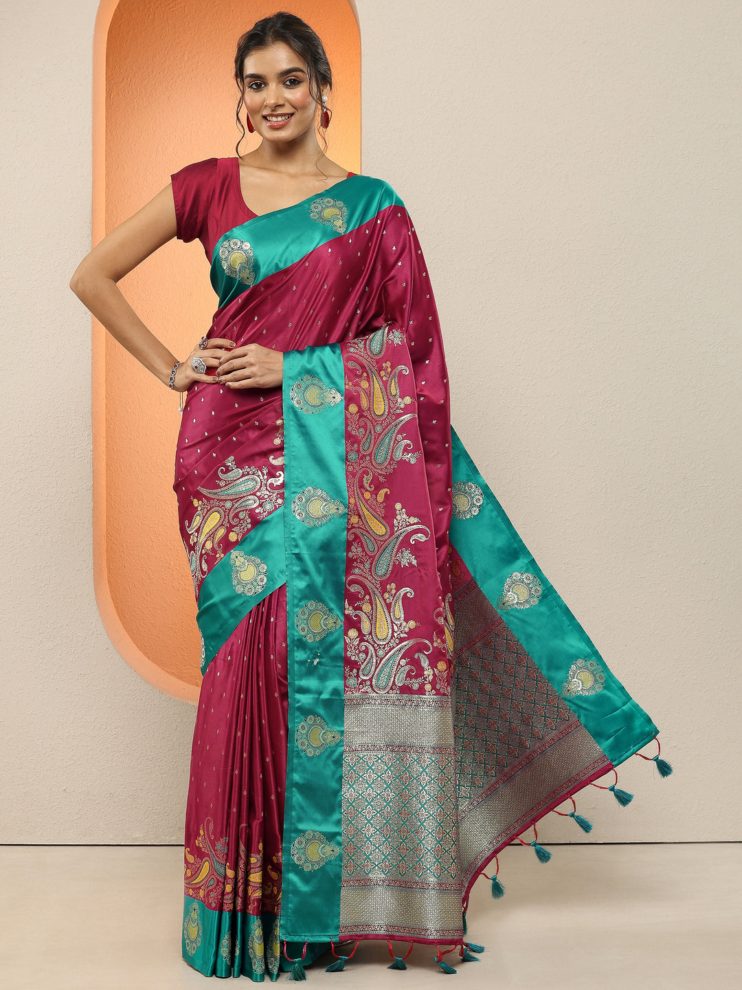 Maroon Woven Design Silk Blend Sarees With Unstitched Blouse Piece