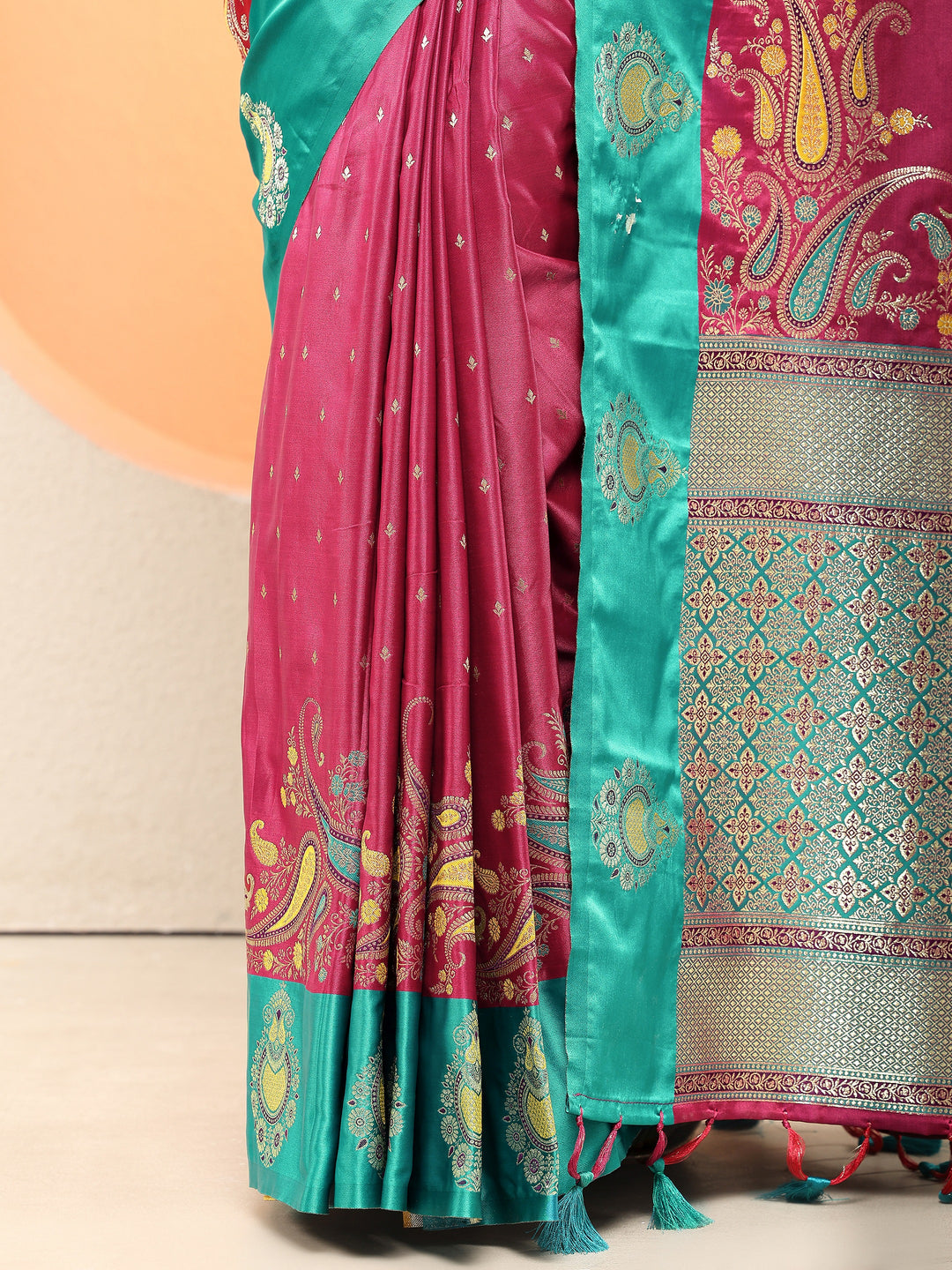 Maroon Woven Design Silk Blend Sarees With Unstitched Blouse Piece