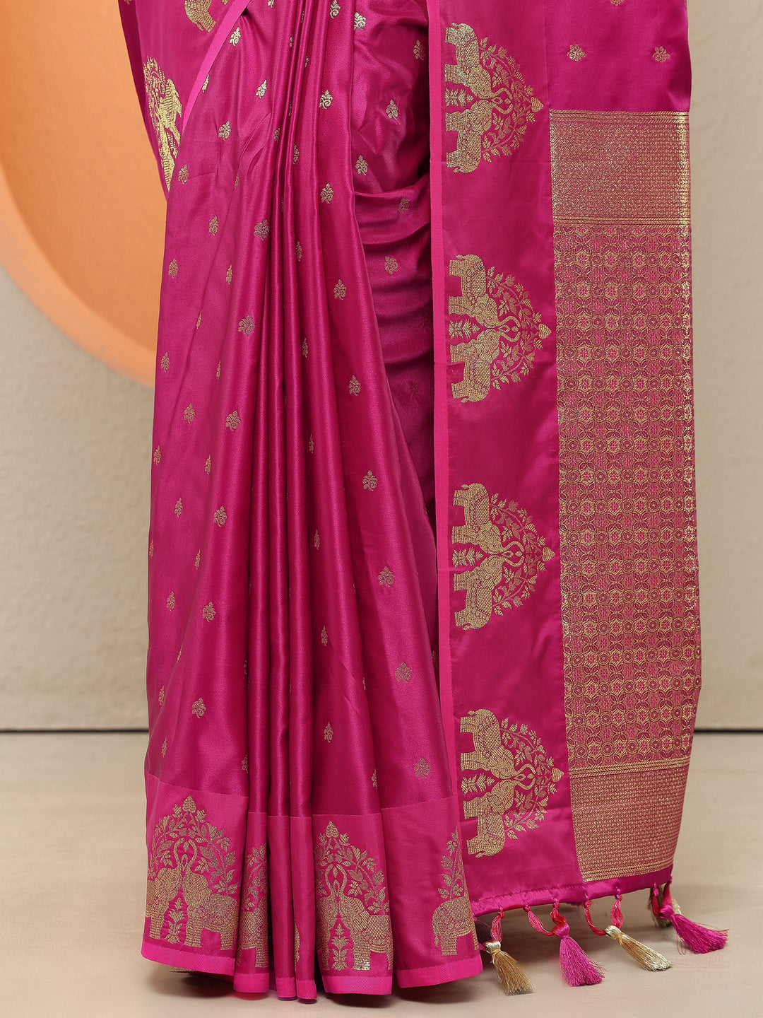 Magenta Woven Design Silk Blend Sarees With Unstitched Blouse Piece