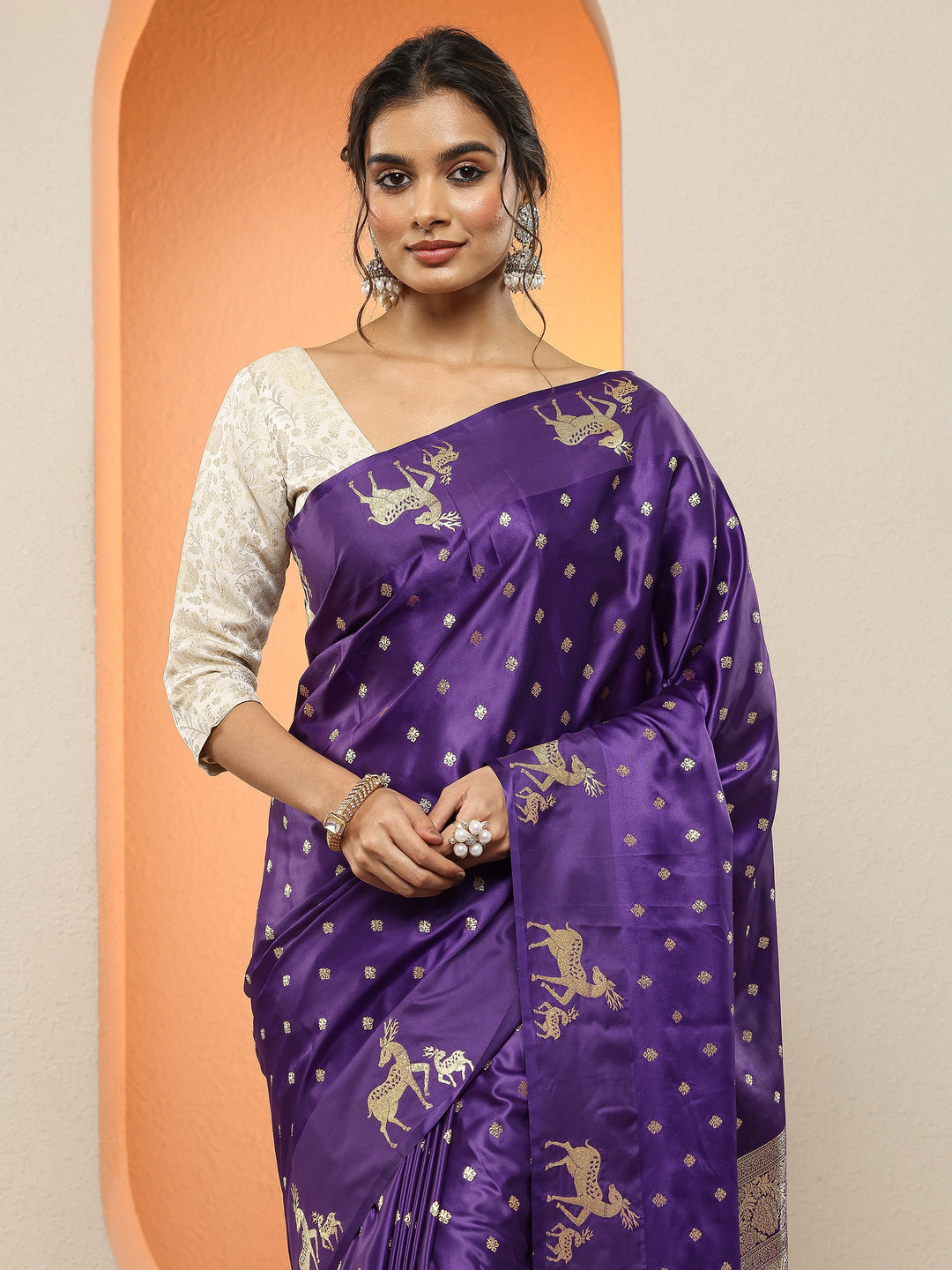 Purple Woven Design Silk Blend Sarees With Unstitched Blouse Piece