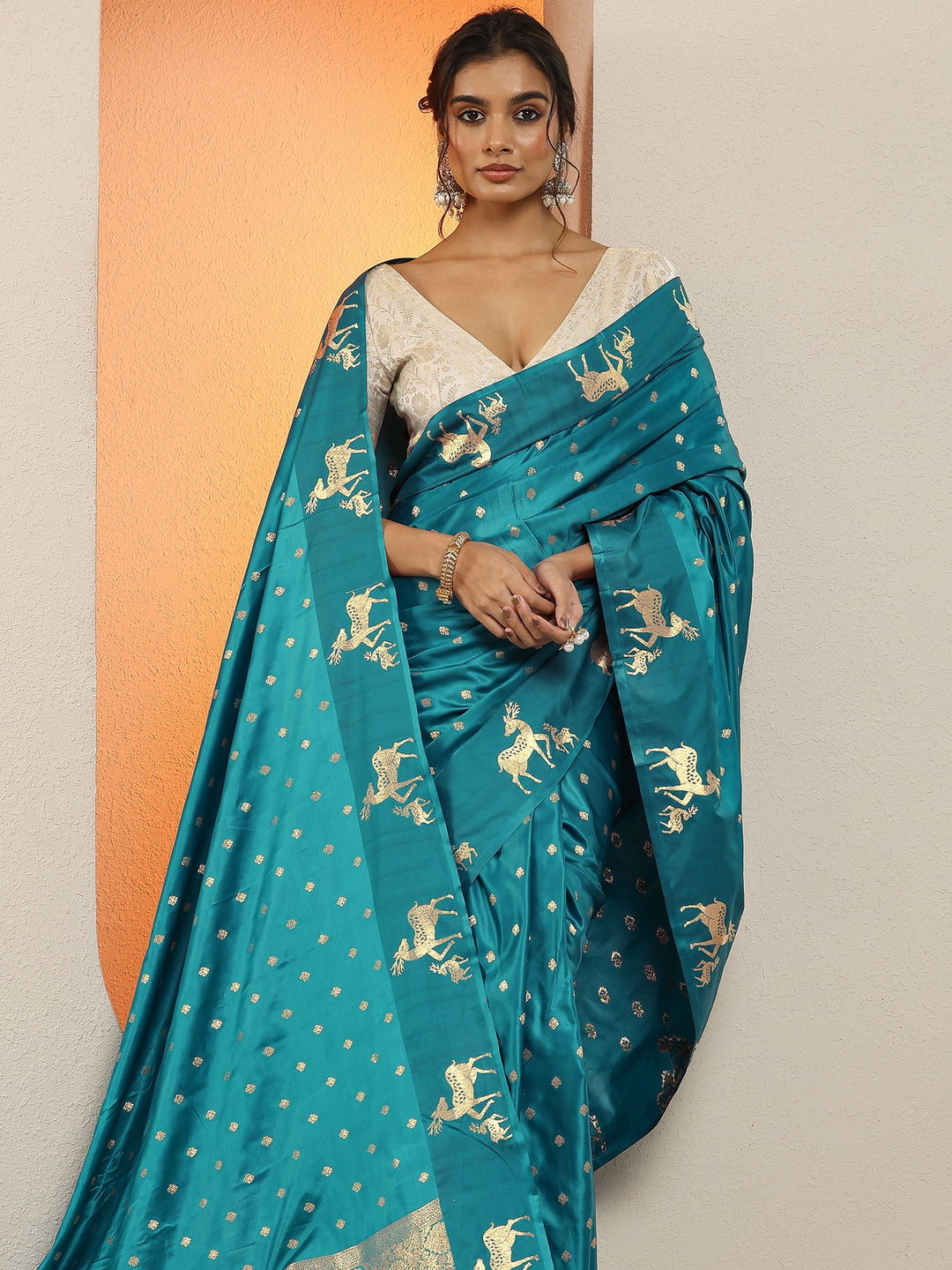 Blue Woven Design Silk Blend Sarees With Unstitched Blouse Piece