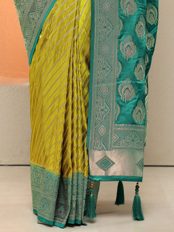 Green Woven Design Silk Blend Sarees With Unstitched Blouse Piece