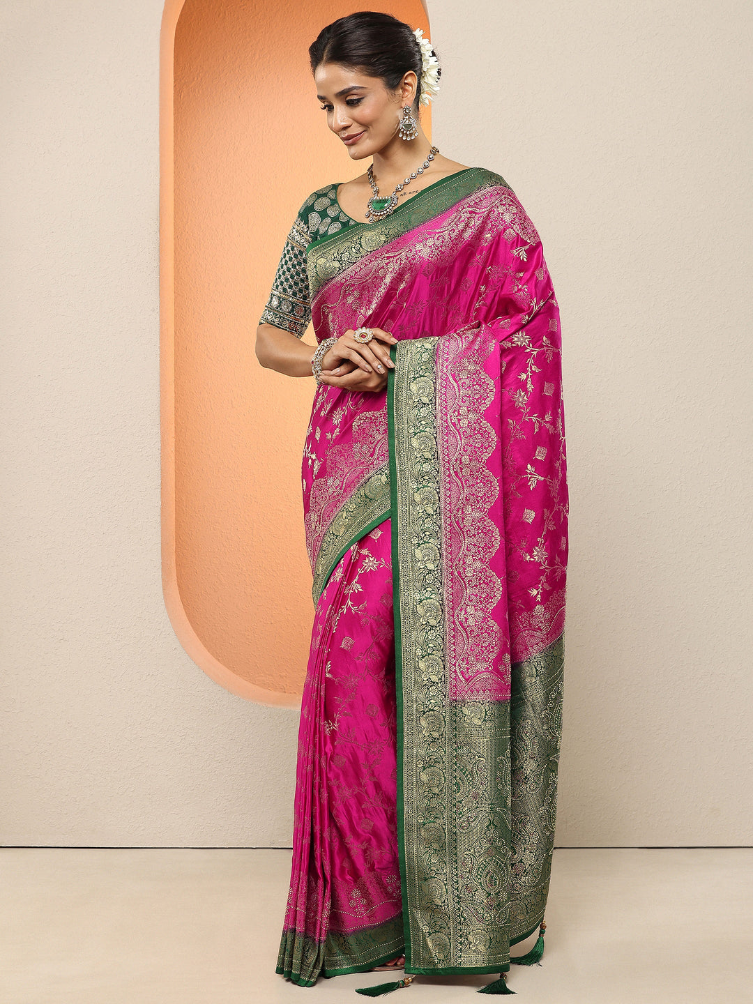 Pink Woven Design Silk Blend Sarees With Unstitched Blouse Piece