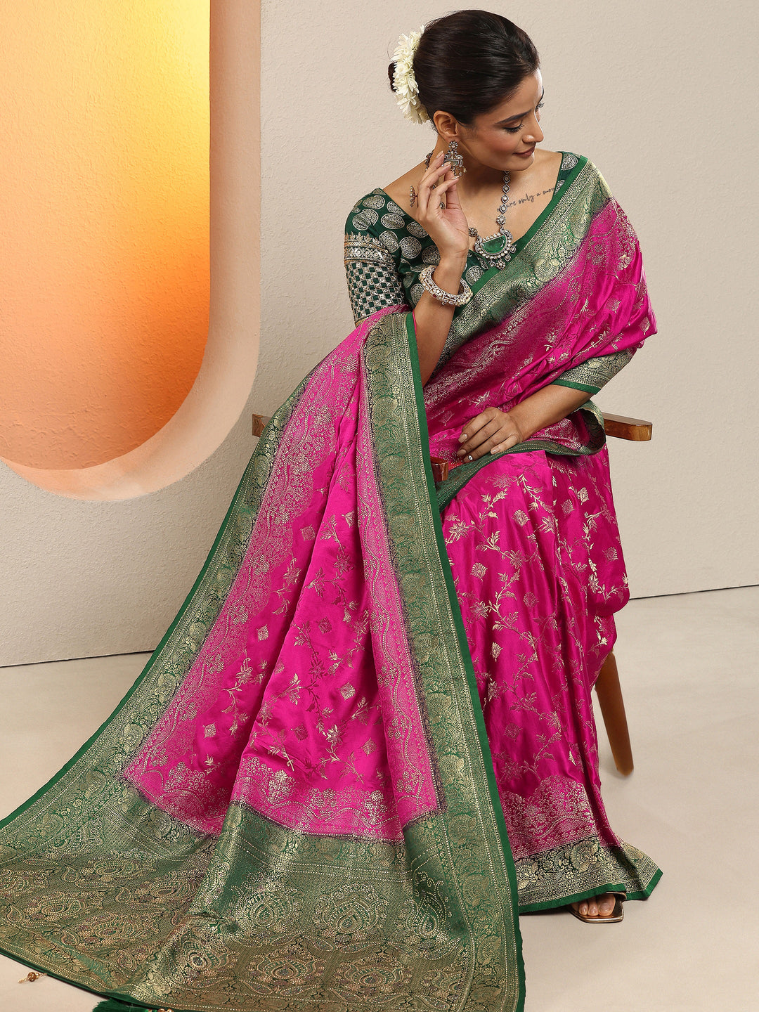 Pink Woven Design Silk Blend Sarees With Unstitched Blouse Piece