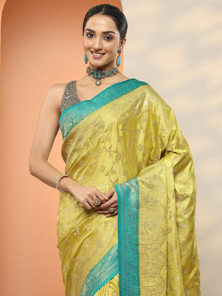 Green Woven Design Silk Blend Sarees With Unstitched Blouse Piece