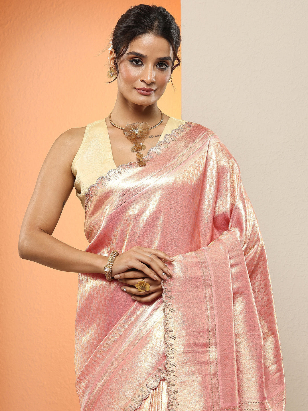 Peach Woven Design Silk Blend Sarees With Unstitched Blouse Piece