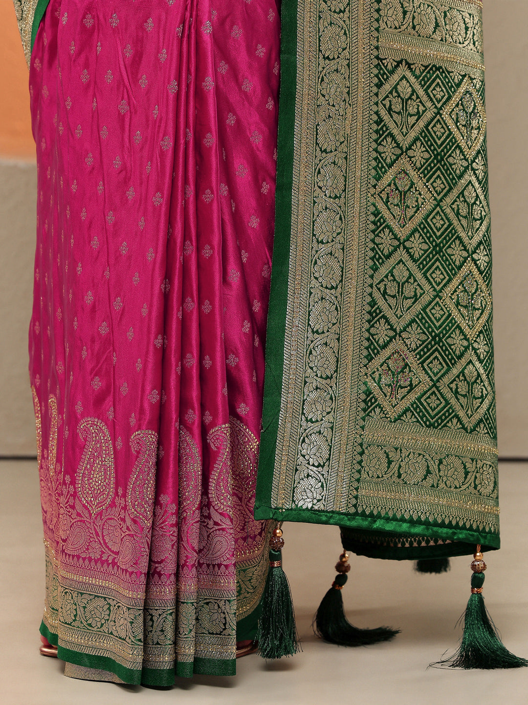 Pink Paisley Woven Design Sarees With Unstitched Blouse Piece