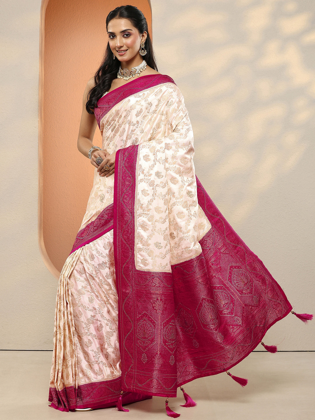 Cream Woven Design Silk Blend Sarees With Unstitched Blouse Piece