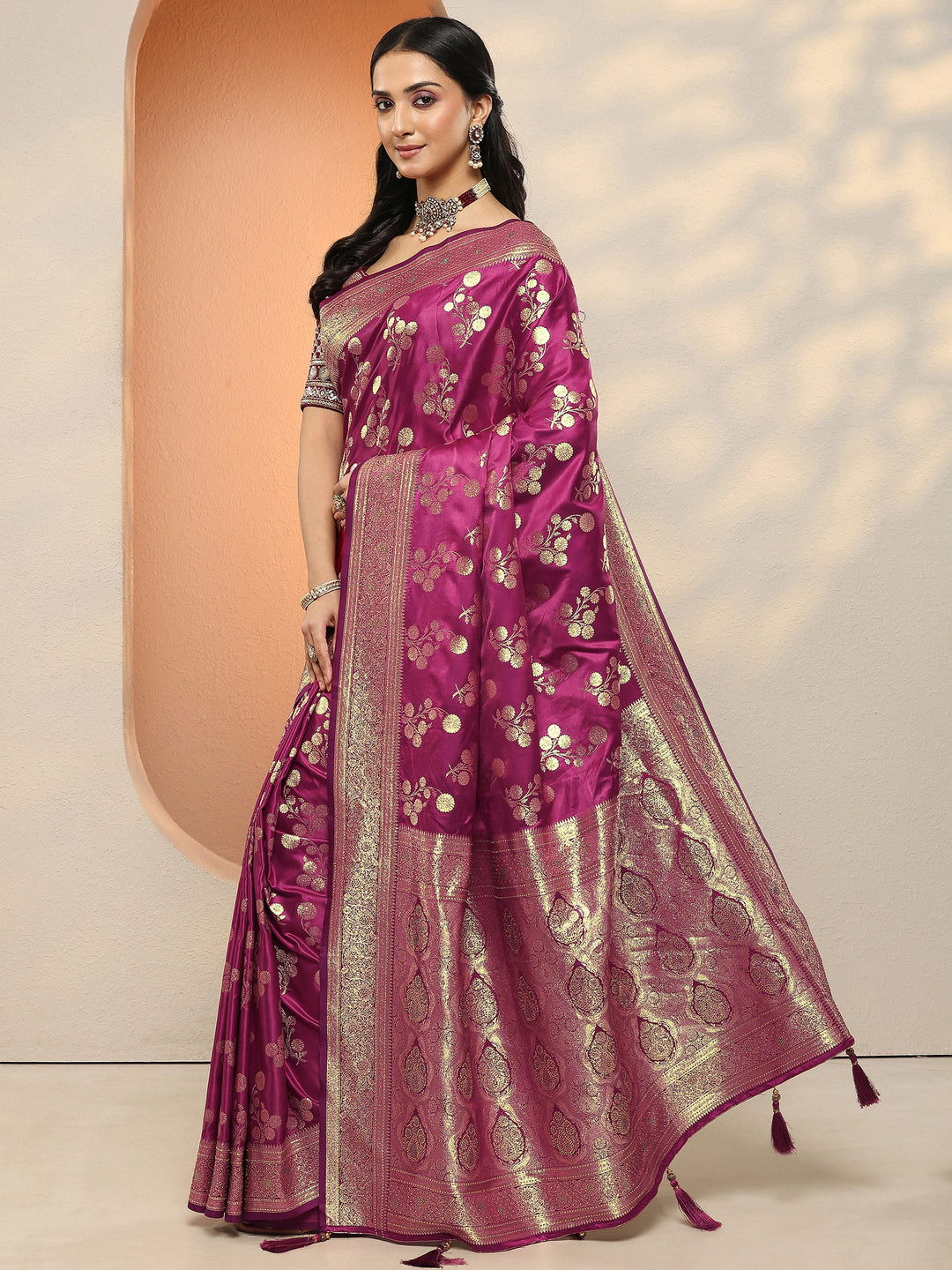 Burgundy Woven Design Silk Blend Sarees With Unstitched Blouse Piece
