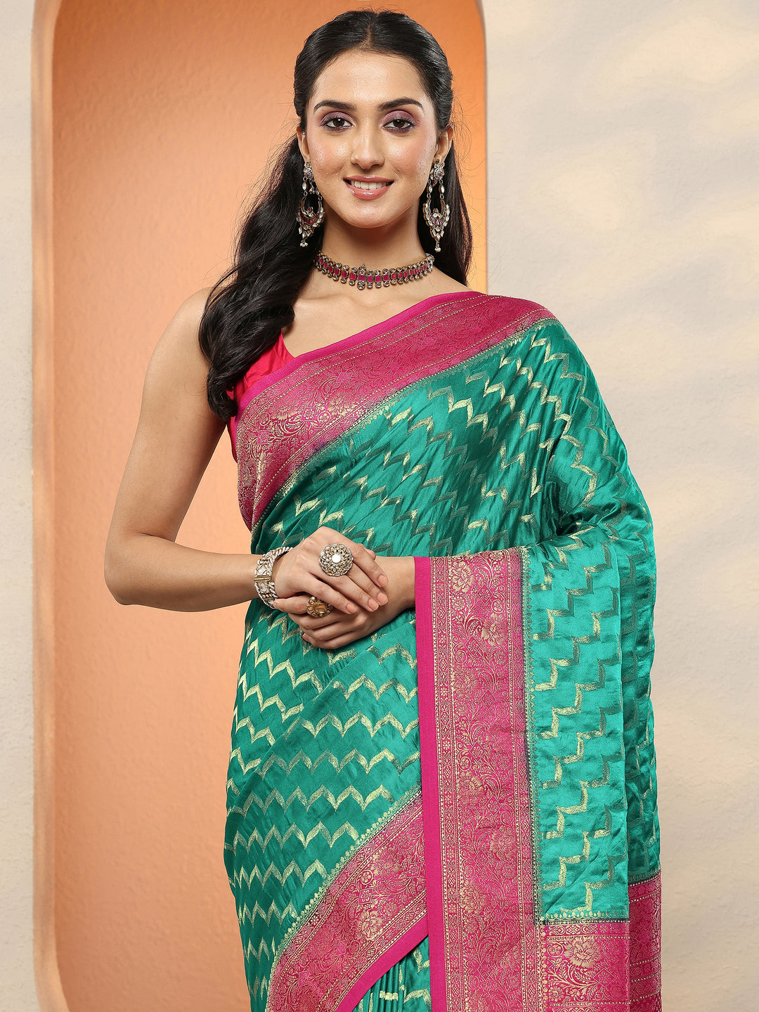 Green Leheriya Woven Design Sarees With Unstitched Blouse Piece