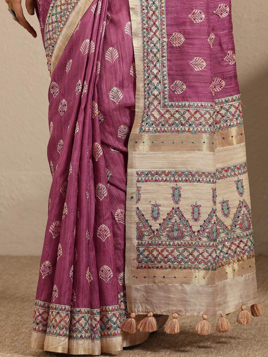 Pink Printed Silk Blend Saree With Unstitched Blouse Piece