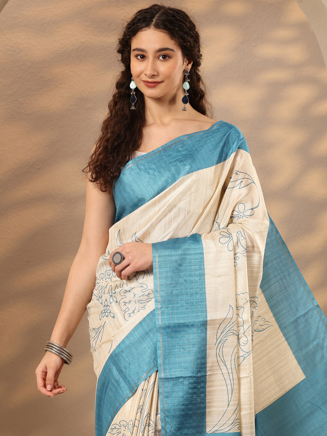 Grey Printed Silk Blend Saree With Unstitched Blouse Piece