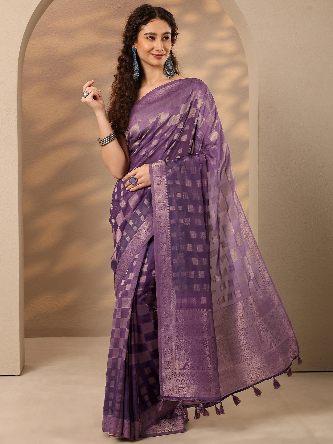 Purple Woven Design Silk Blend Saree With Unstitched Blouse Piece