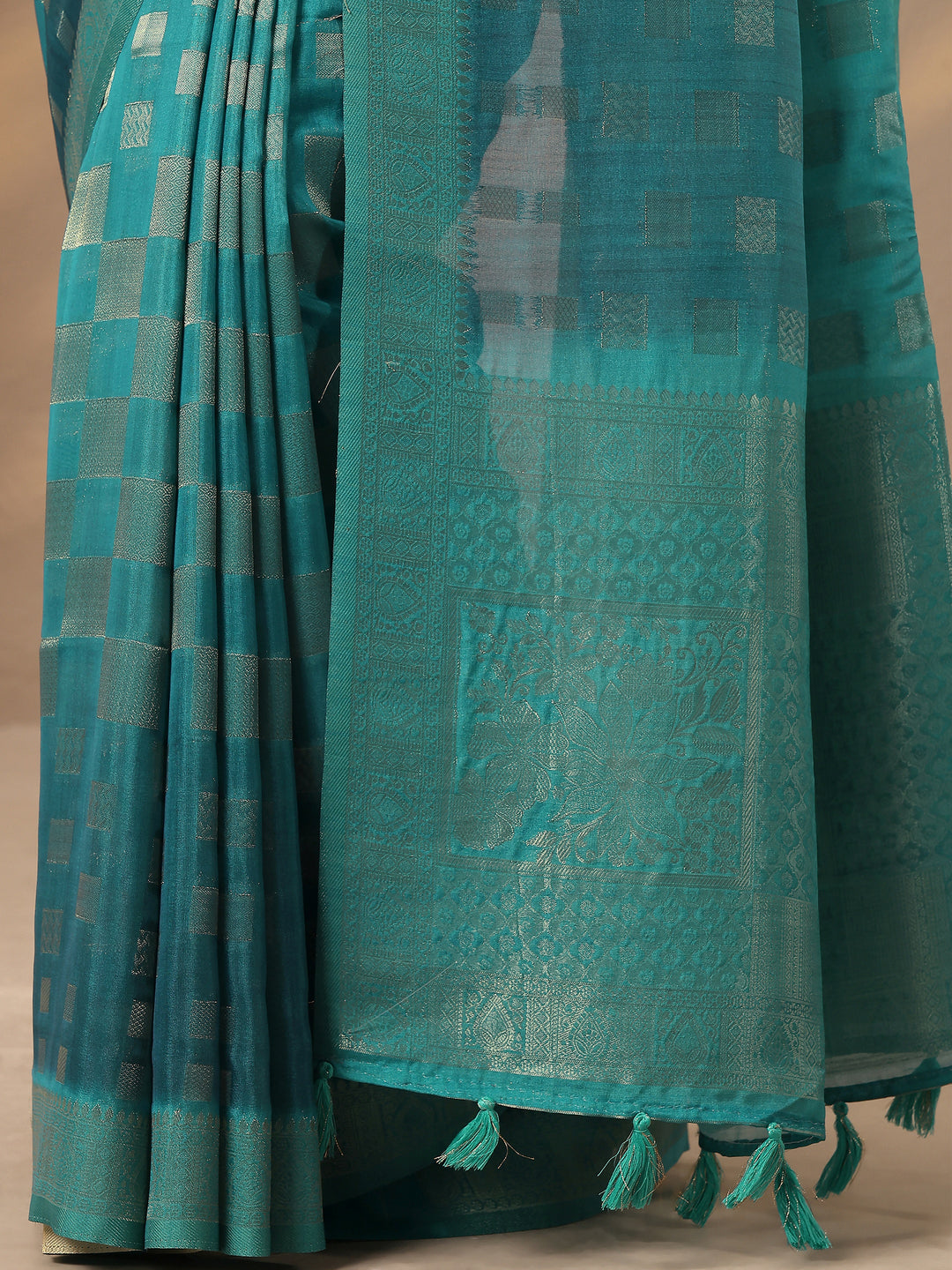 Green Woven Design Silk Blend Saree With Unstitched Blouse Piece
