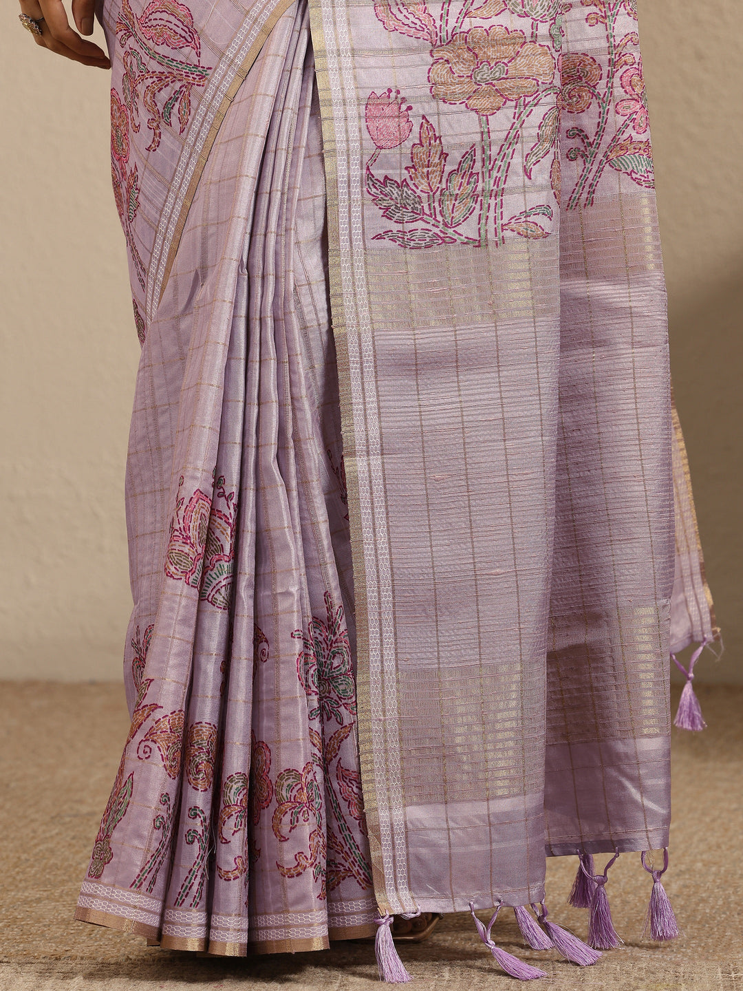 Lavender Printed Silk Blend Saree With Unstitched Blouse Piece