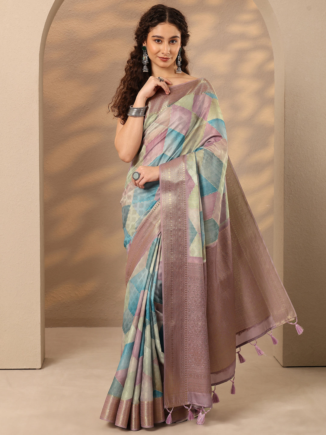 Multi Geometric Printed Silk Blend Saree With Unstitched Blouse Piece