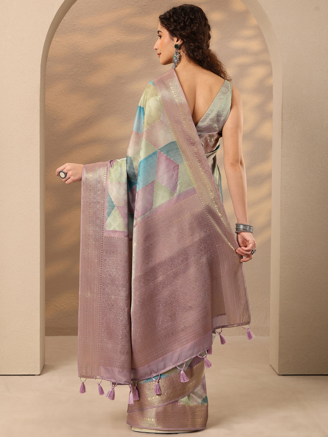 Multi Geometric Printed Silk Blend Saree With Unstitched Blouse Piece