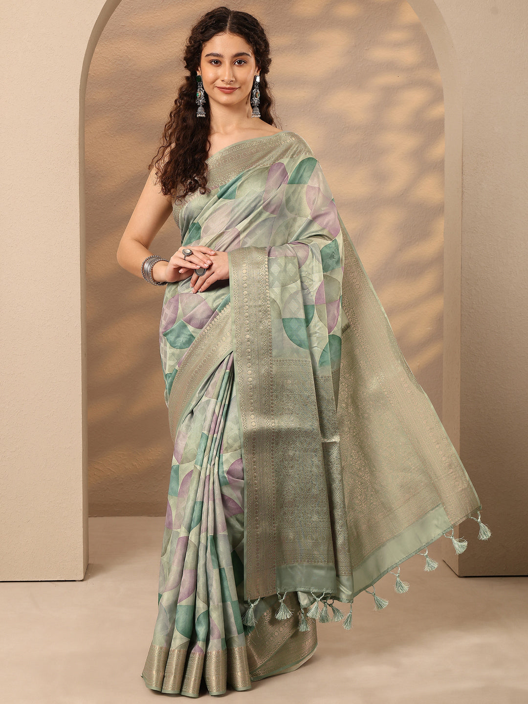 Multi Geometric Printed Silk Blend Saree With Unstitched Blouse Piece