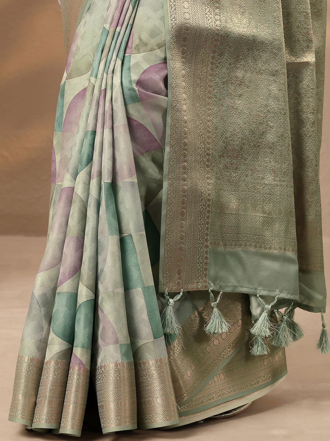 Multi Geometric Printed Silk Blend Saree With Unstitched Blouse Piece