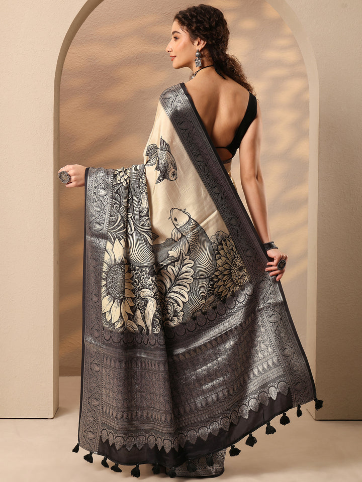 Off White Printed Silk Blend Saree With Unstitched Blouse Piece