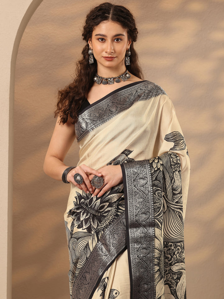 Off White Printed Silk Blend Saree With Unstitched Blouse Piece