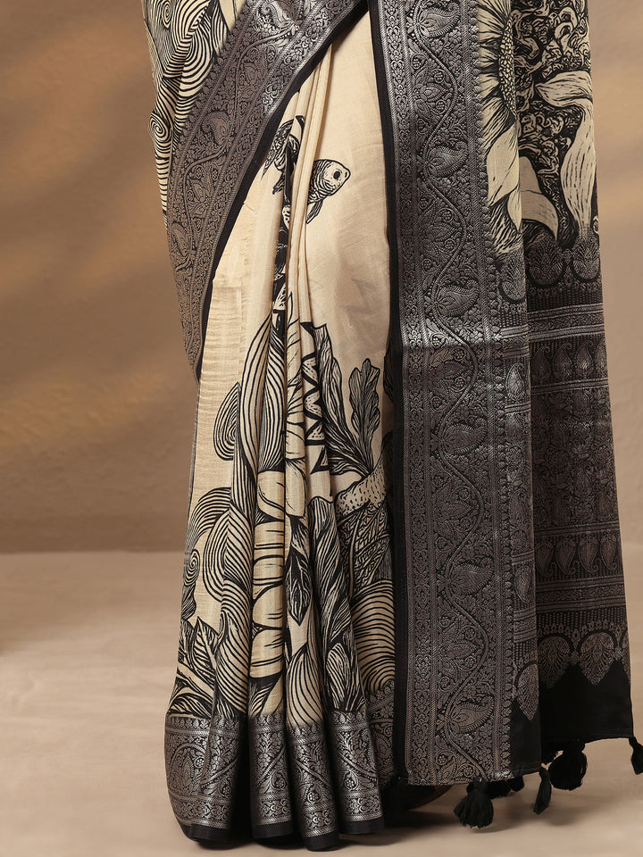 Off White Printed Silk Blend Saree With Unstitched Blouse Piece
