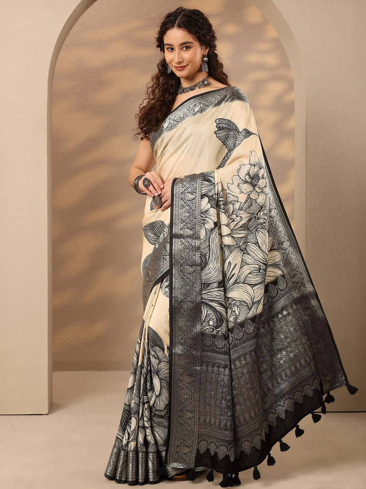 Off White Printed Silk Blend Saree With Unstitched Blouse Piece