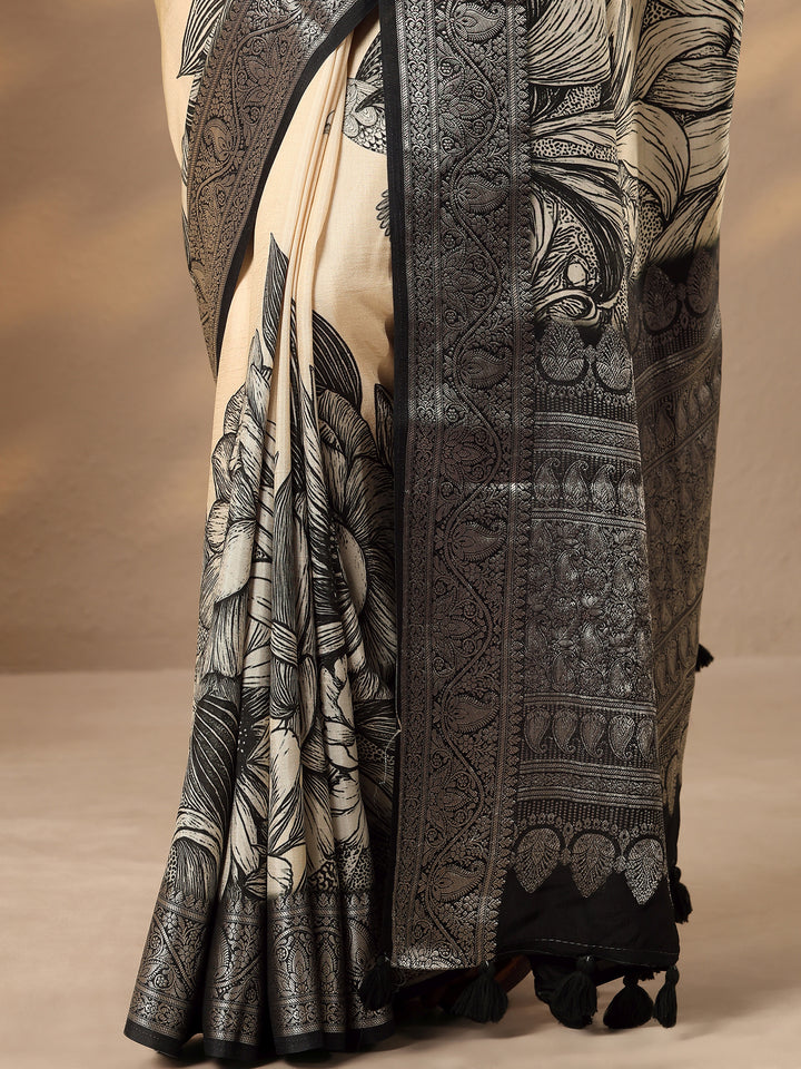 Off White Printed Silk Blend Saree With Unstitched Blouse Piece