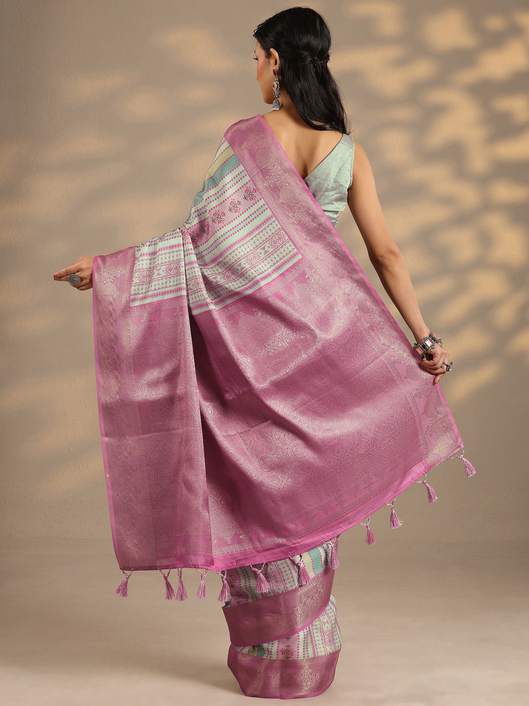 Multi Printed Silk Blend Saree With Unstitched Blouse Piece