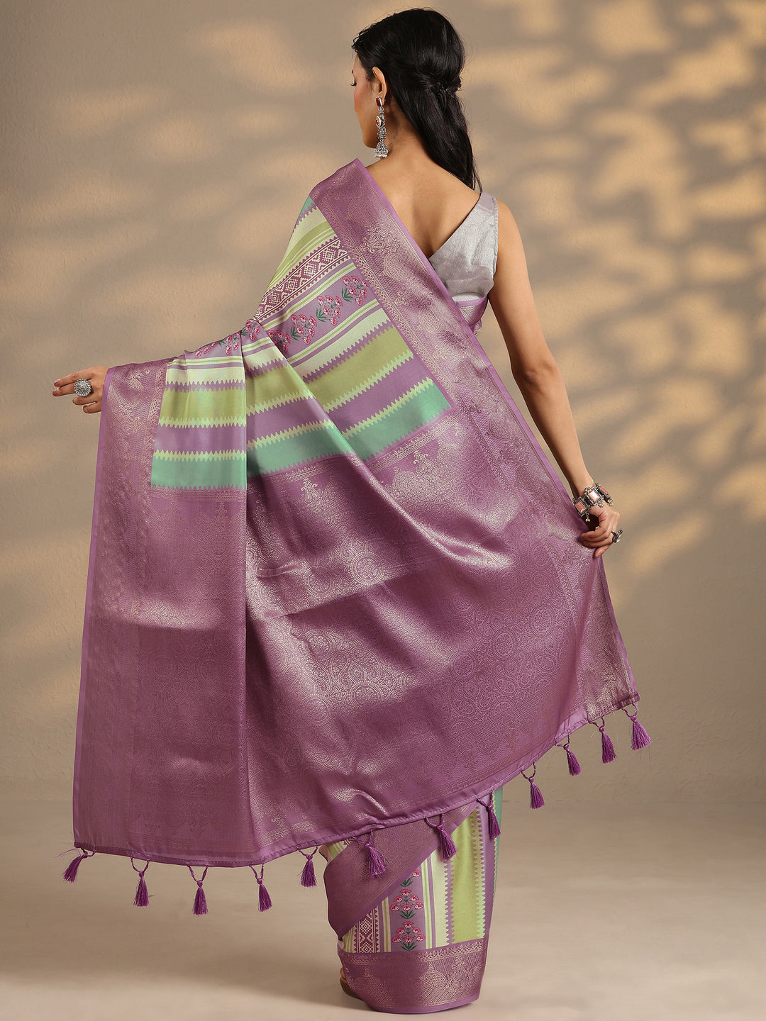 Multi Printed Silk Blend Saree With Unstitched Blouse Piece