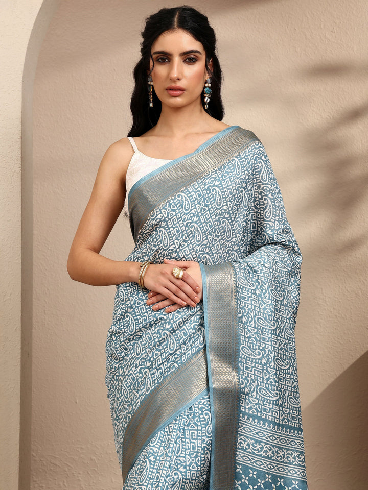 Blue Paisley Printed Silk Blend Saree With Unstitched Blouse Piece