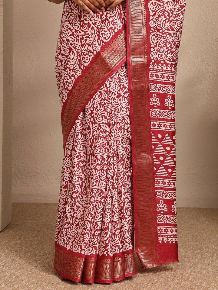 Maroon Printed Silk Blend Saree With Unstitched Blouse Piece