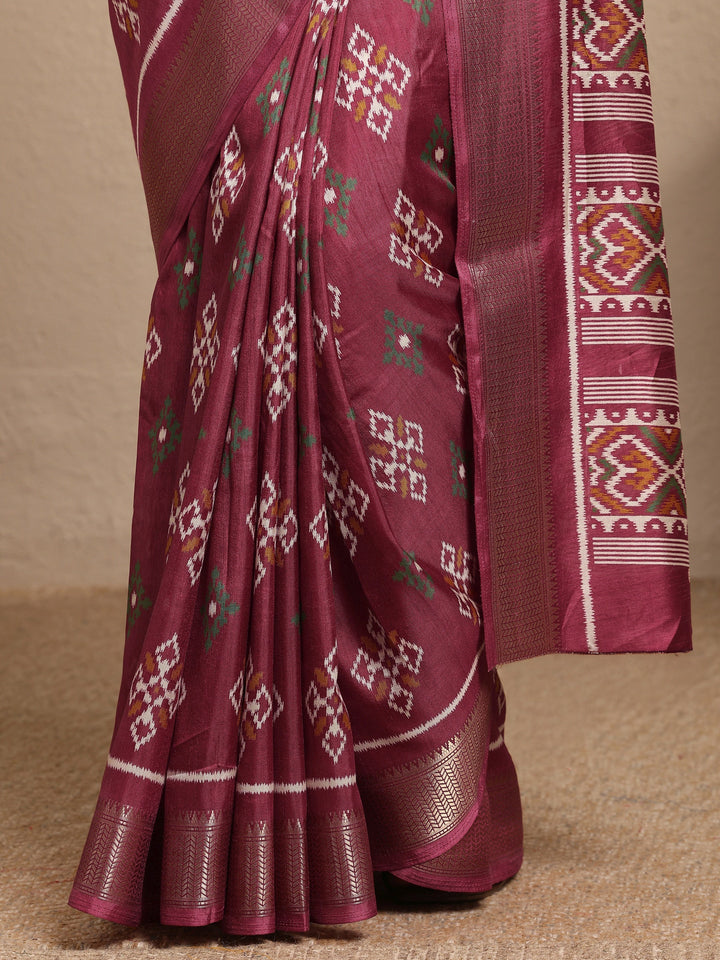 Burgundy  Printed Silk Blend Saree With Unstitched Blouse Piece