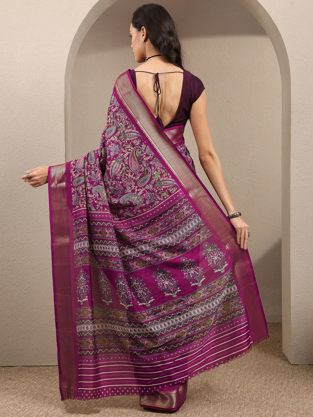 Burgundy Paisley Printed Silk Blend Saree With Unstitched Blouse Piece