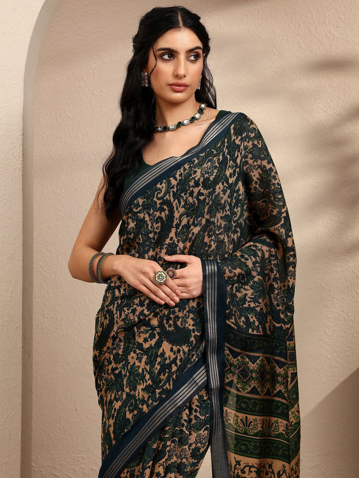 Blue Paisley Printed Silk Blend Saree With Unstitched Blouse Piece