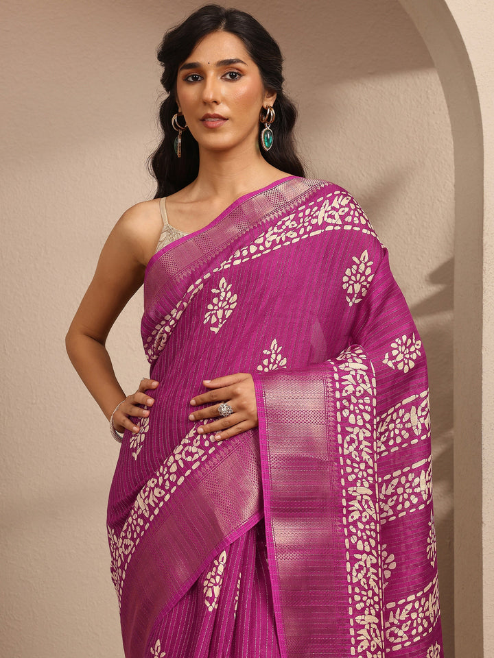 Magenta Printed Silk Blend Saree With Unstitched Blouse Piece
