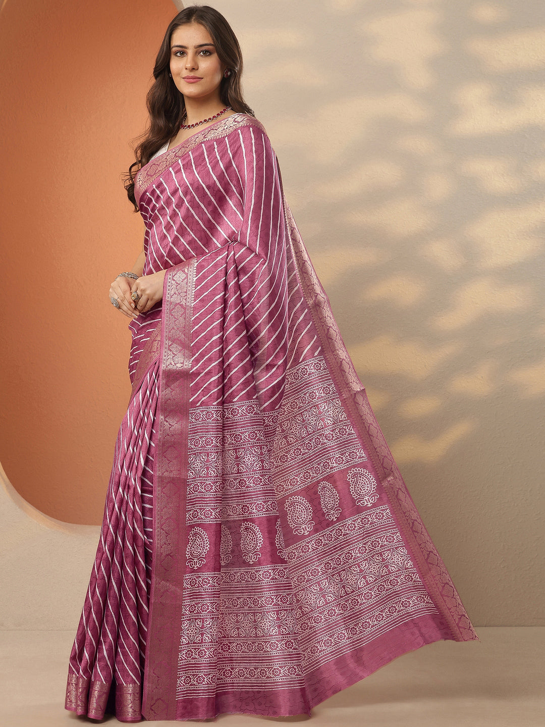 Pink Leheriya Printed Silk Blend Saree With Unstitched Blouse Piece