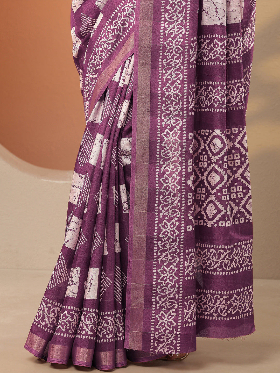 Mauve Printed Silk Blend Saree With Unstitched Blouse Piece