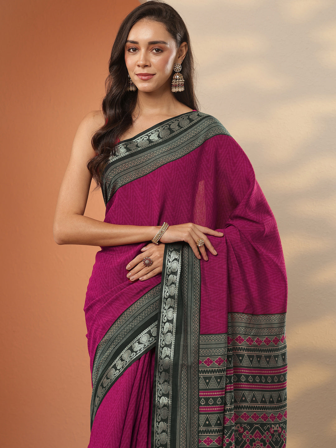 Pink Leheriya Printed Silk Blend Saree With Unstitched Blouse Piece
