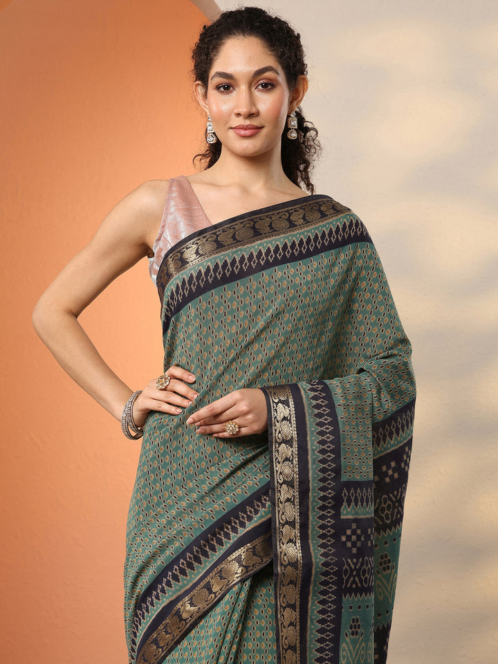 Green Ikat Printed Silk Blend Saree With Unstitched Blouse Piece
