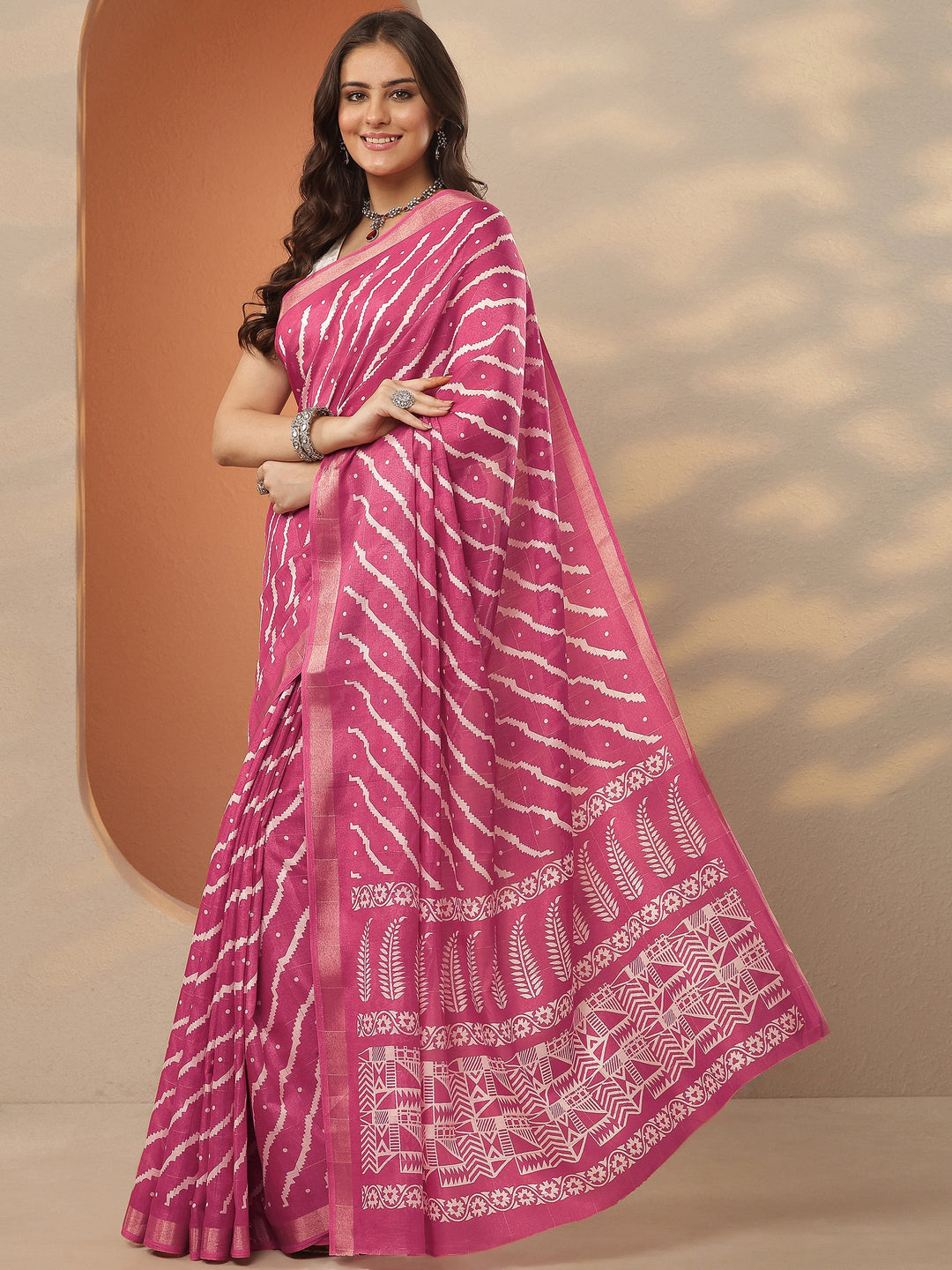 Pink Leheriya Printed Silk Blend Saree With Unstitched Blouse Piece