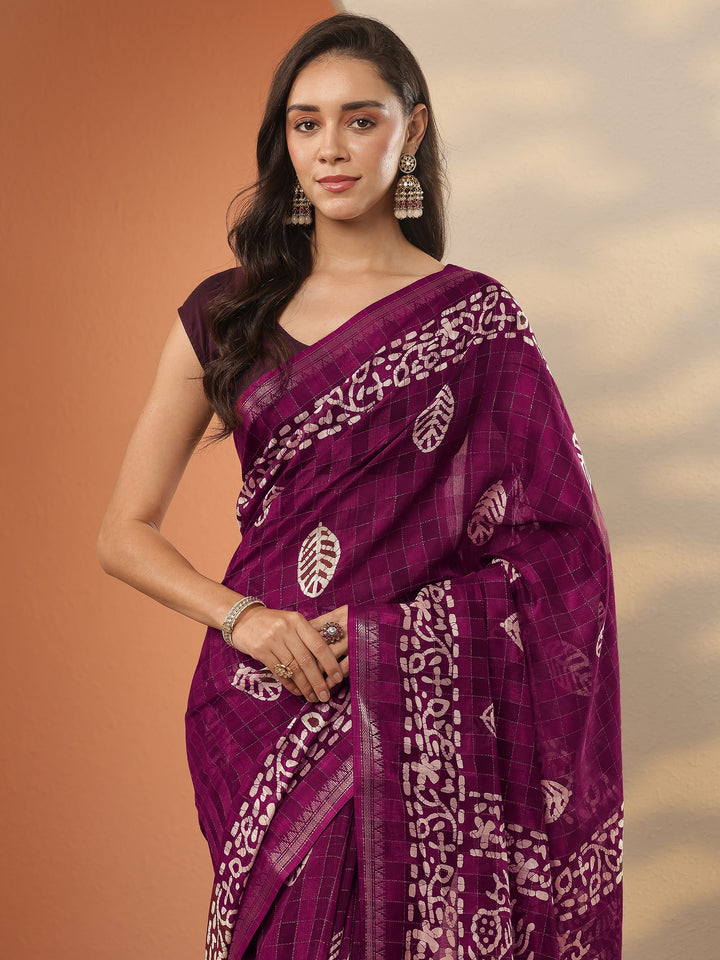 Burgundy Printed Silk Blend Saree With Unstitched Blouse Piece