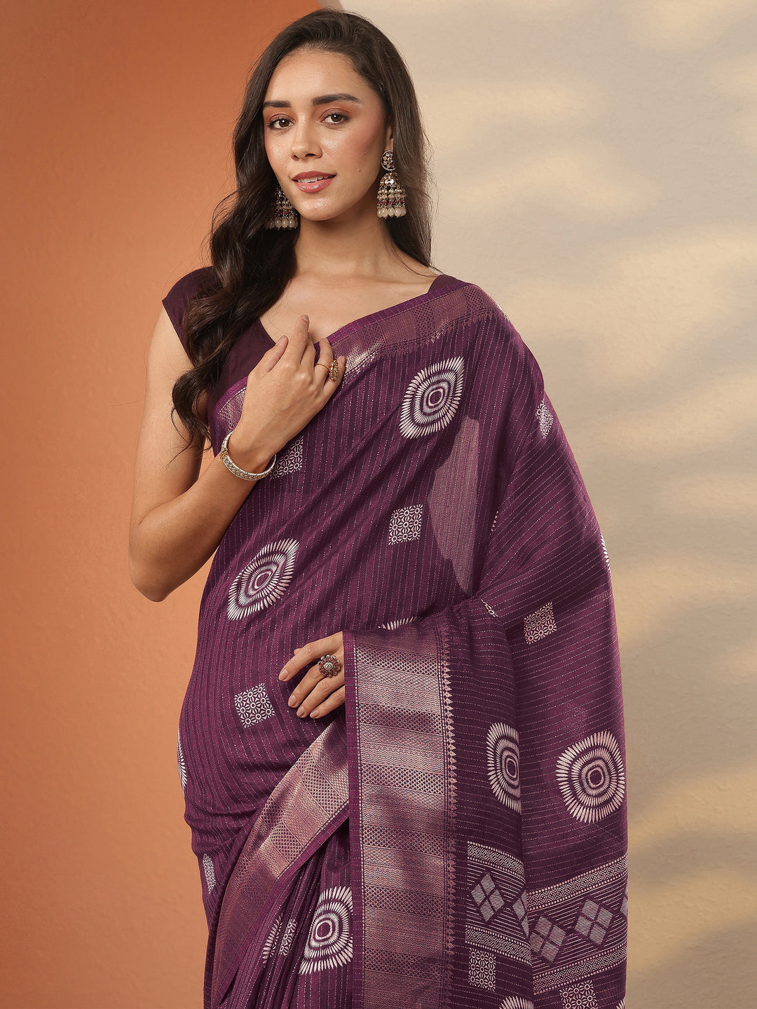 Burgundy Printed Silk Blend Saree With Unstitched Blouse Piece