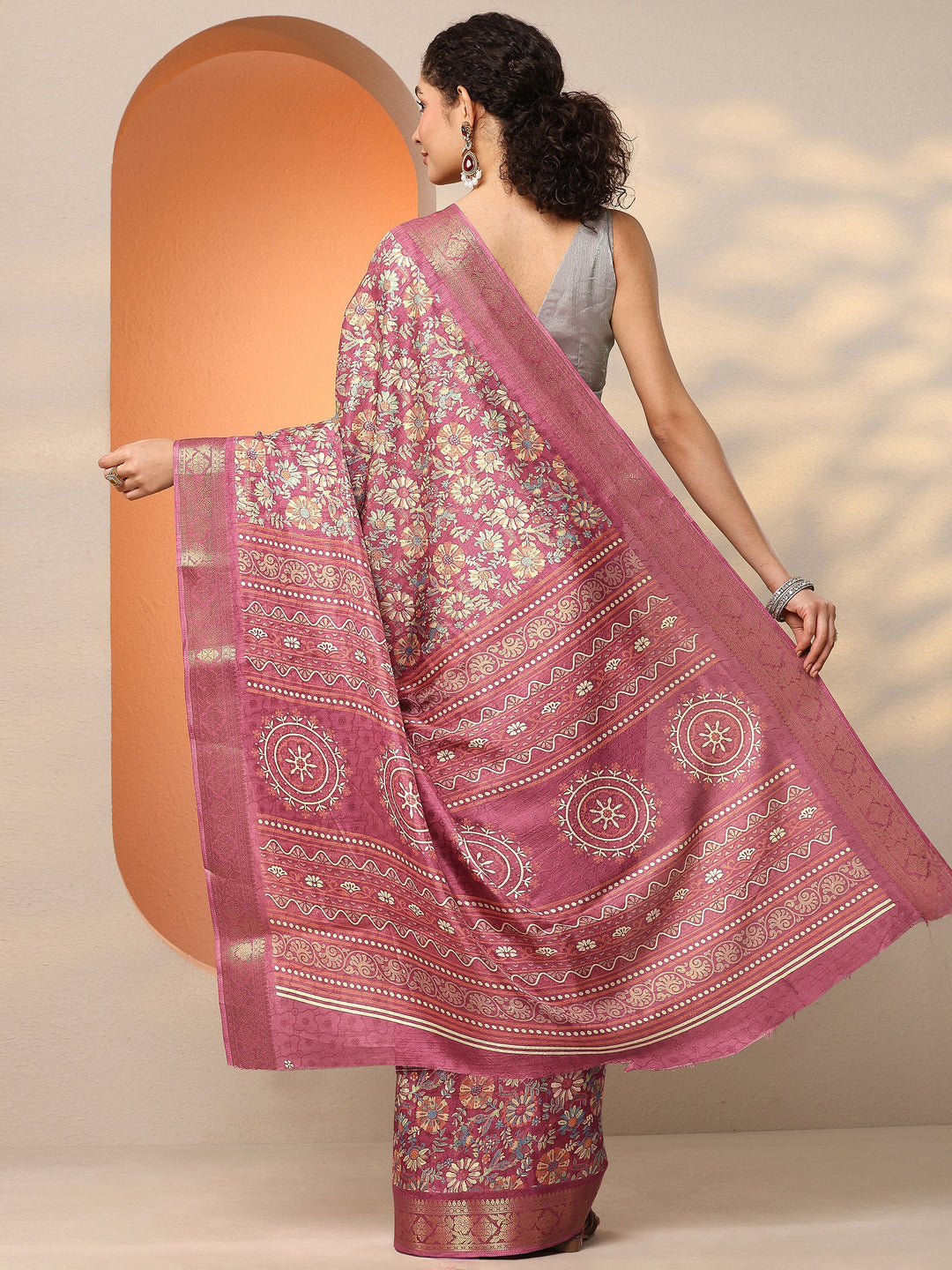 Mauve Printed Silk Blend Saree With Unstitched Blouse Piece